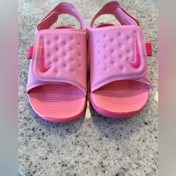Nike Sandals - Picture 13 of 13